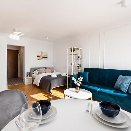 Metro Dworzec Gdanski Elegant Studio Leilighet Warszawa Eksteriør bilde