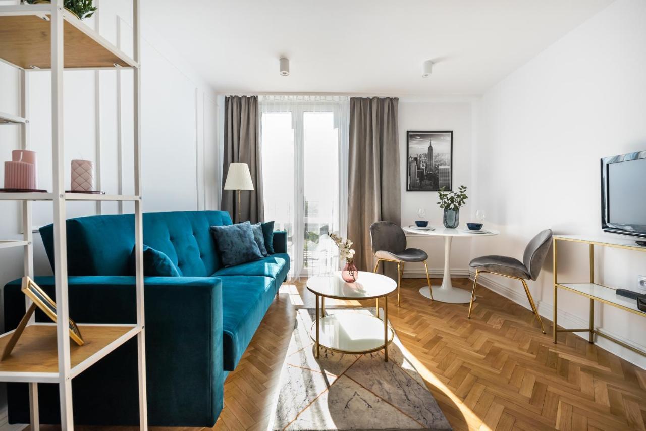 Metro Dworzec Gdanski Elegant Studio Leilighet Warszawa Eksteriør bilde